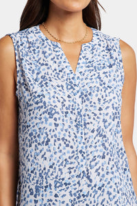 Sleeveless Pintuck Blouse Fleck Print | Hayward Hills | Top | NYDJ