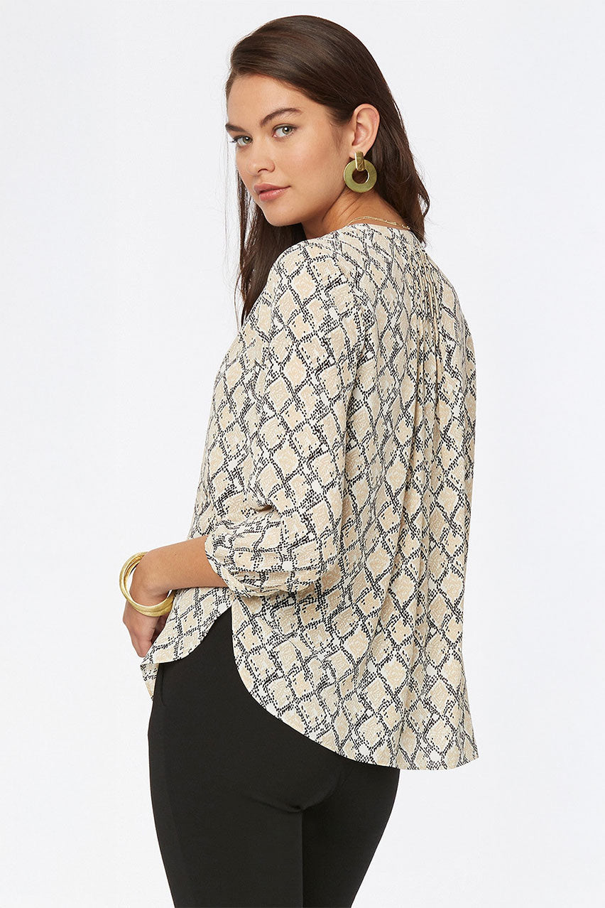 Pintuck Blouse Snake Print | Midland Snake | Blouse | NYDJ