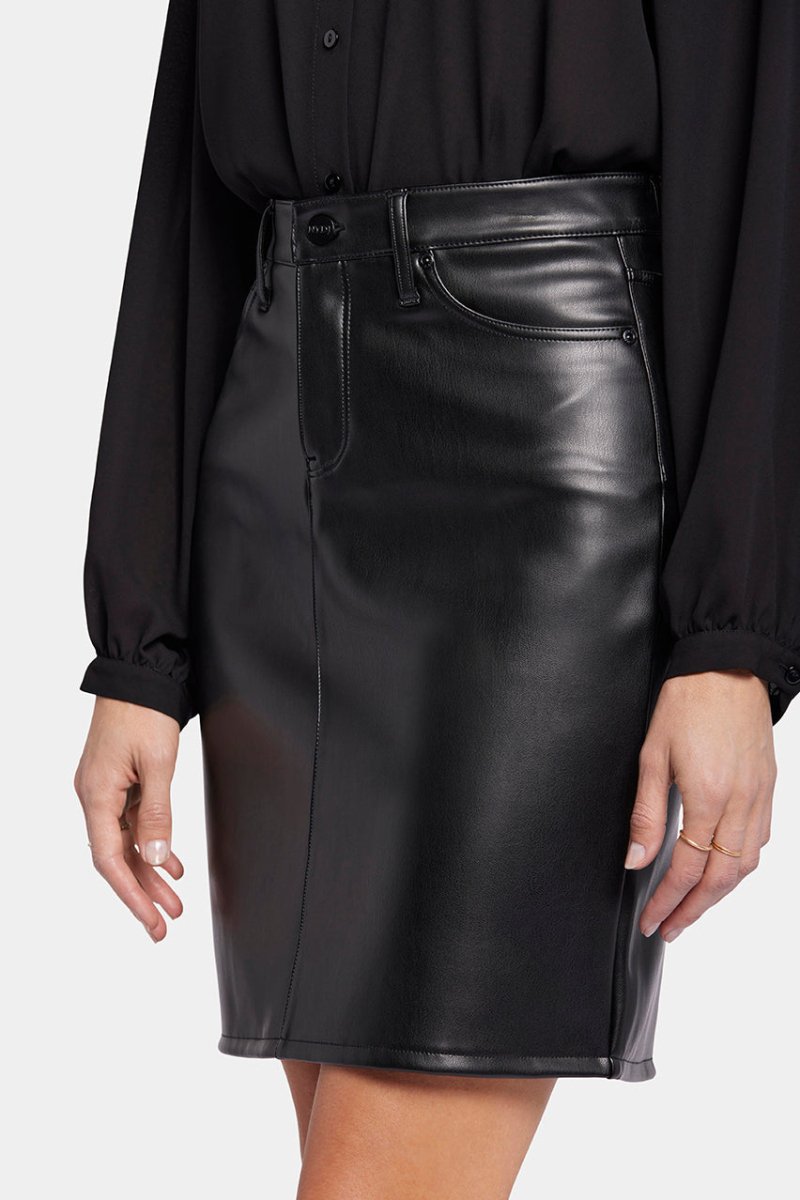 5 Pocket Skirt | Black | Skirt | NYDJ