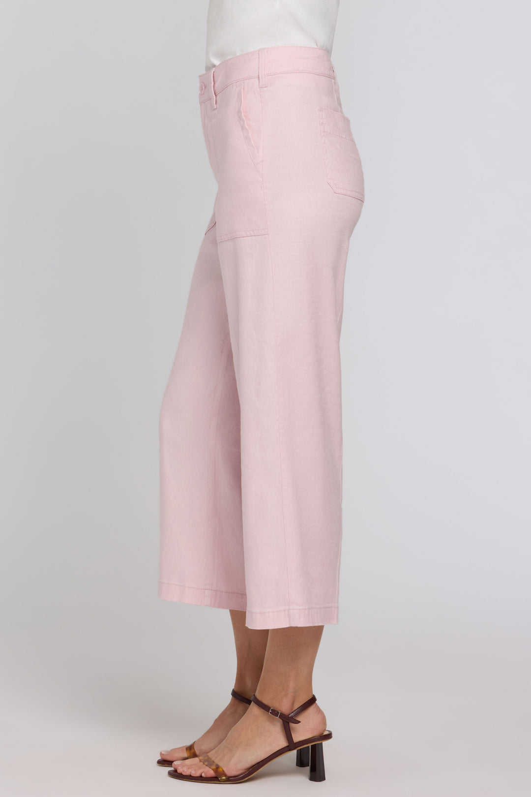 Wide Leg Cargo Capri Hosen aus Stretchleinen | Light Lilac