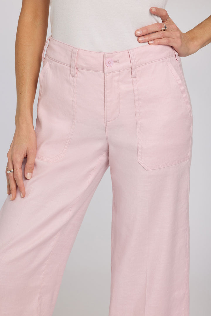 Wide Leg Cargo Capri Hosen aus Stretchleinen | Light Lilac