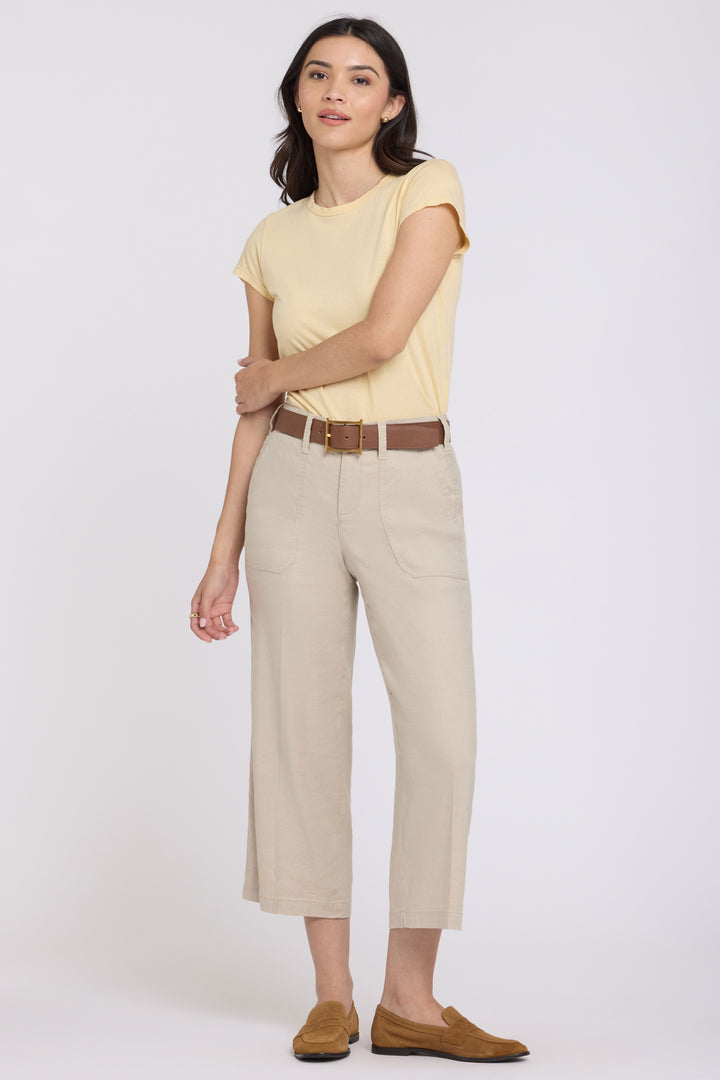Wide Leg Cargo Capri Hosen aus Stretchleinen | Feather