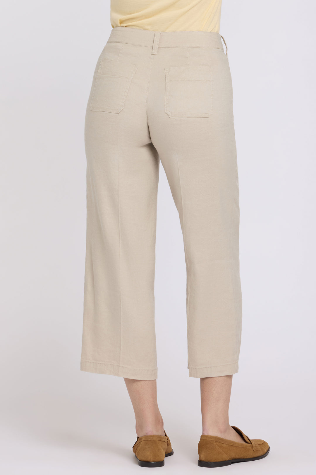 Wide Leg Cargo Capri Hosen aus Stretchleinen | Feather