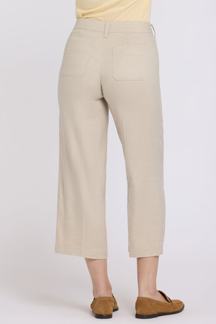 Wide Leg Cargo Capri Hosen aus Stretchleinen | Feather