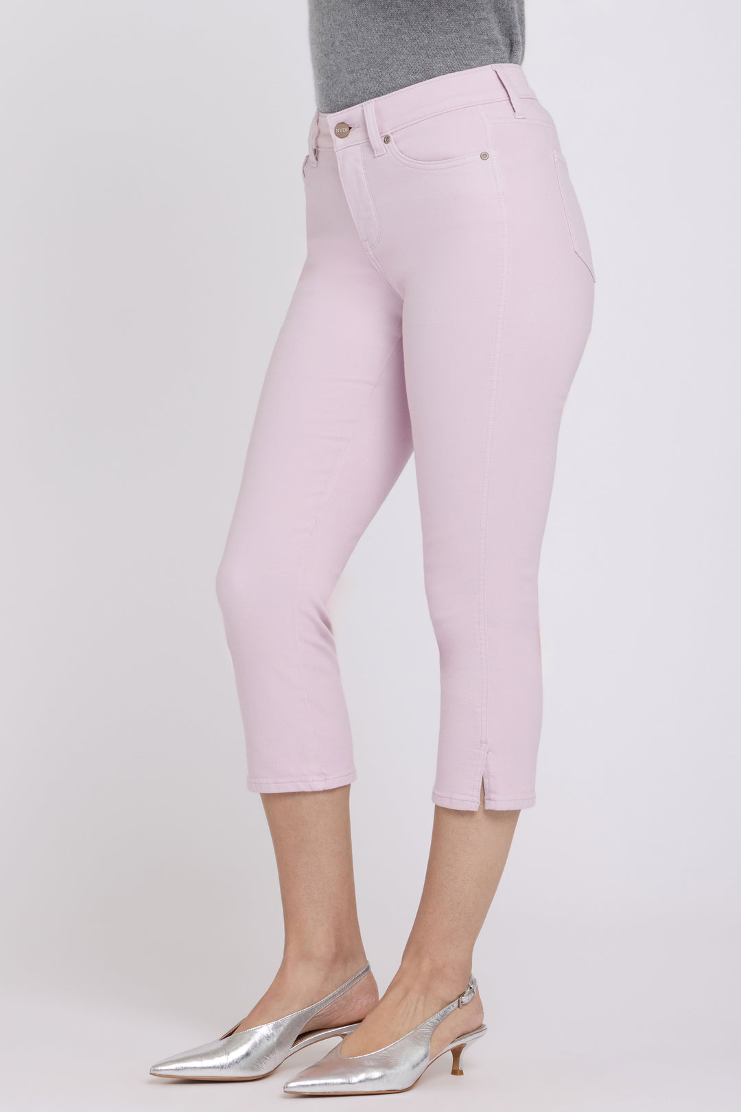 Chloe Capri Jeans In Cool Embrace® Denim | Light Lilac