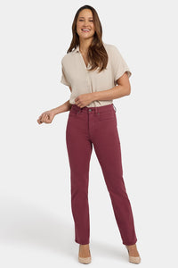 Marilyn Straight | True Burgundy