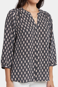 Pintuck Blouse | Roca Lissa | Blouse | NYDJ