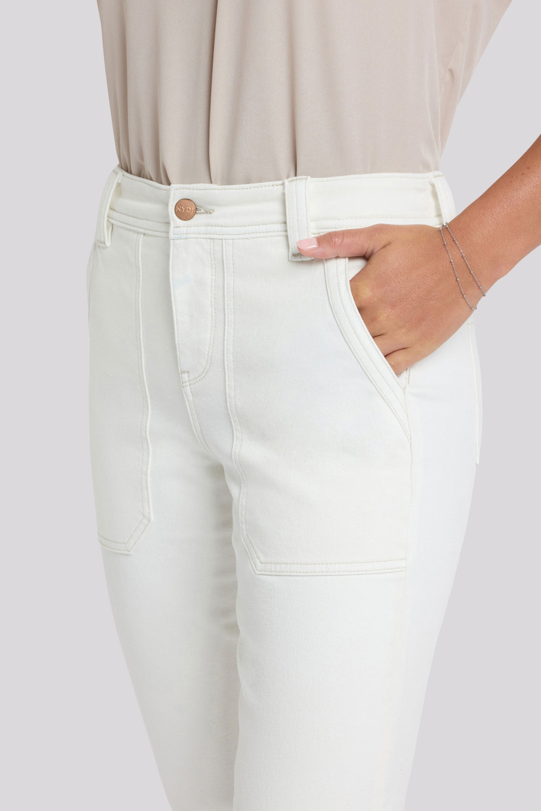 Margot Girlfriend Jeans | Vintage White | Denim | NYDJ