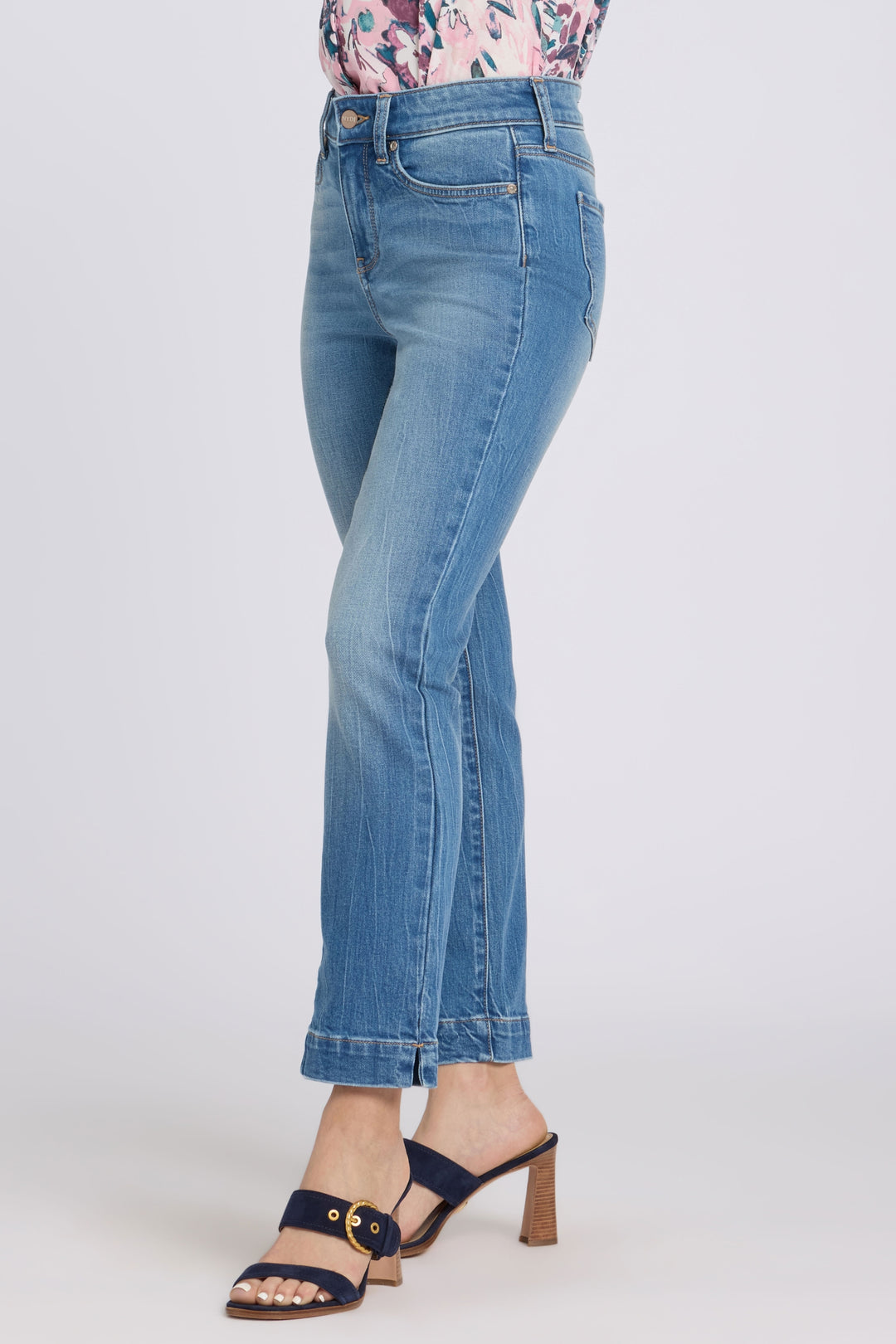 Sheri Slim Straight Ankle Jeans | Pacifica