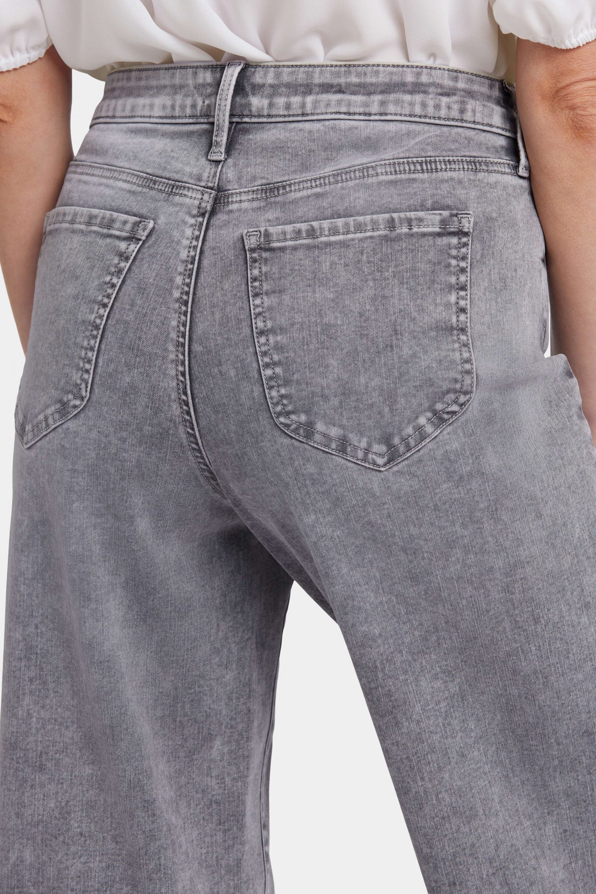 Jemma Barrel Jeans Grey Premium Denim | Creekside | Denim | NYDJ