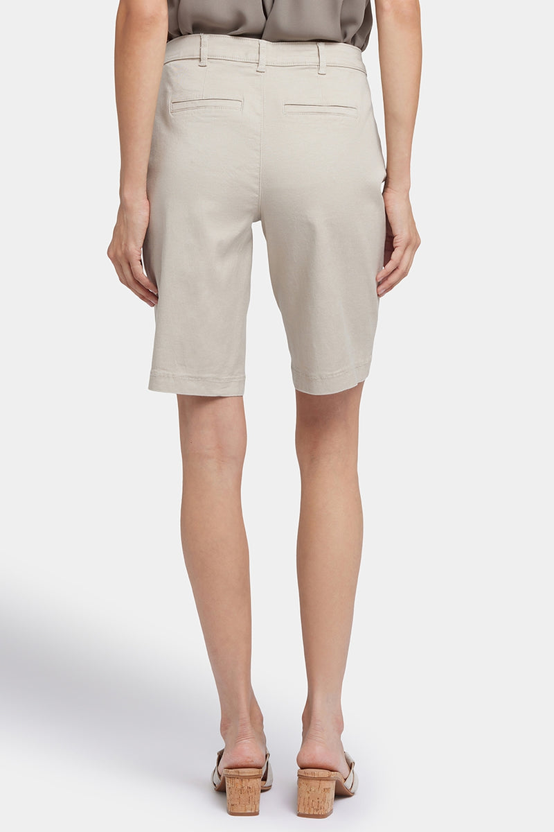 Bermuda Shorts In Stretch Twill | Feather | Shorts | NYDJ