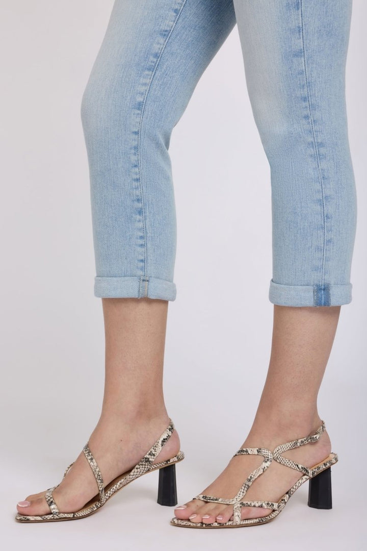 Chloe Skinny Capri Jeans In Re-New Denim | Keys View | Denim | NYDJ