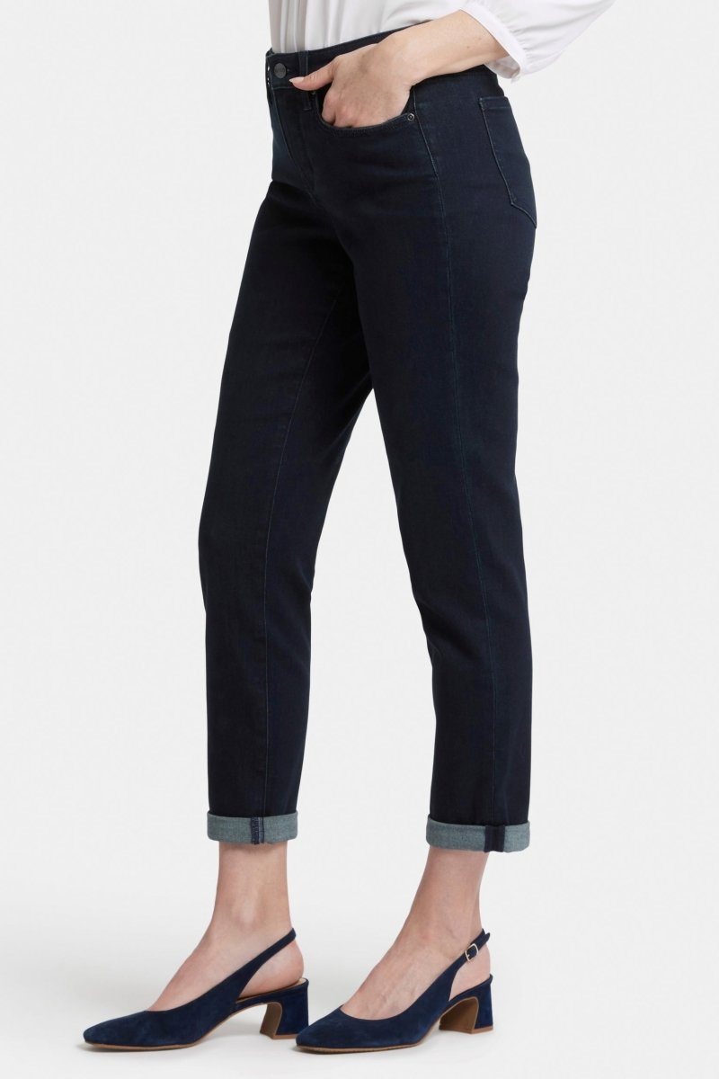 Margot Girlfriend Jeans Dark Blue Premium Denim | Midnight Falls - NYDJ