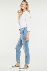 Margot Girlfriend Jeans Light Blue Premium Denim | Quinta | Denim | NYDJ