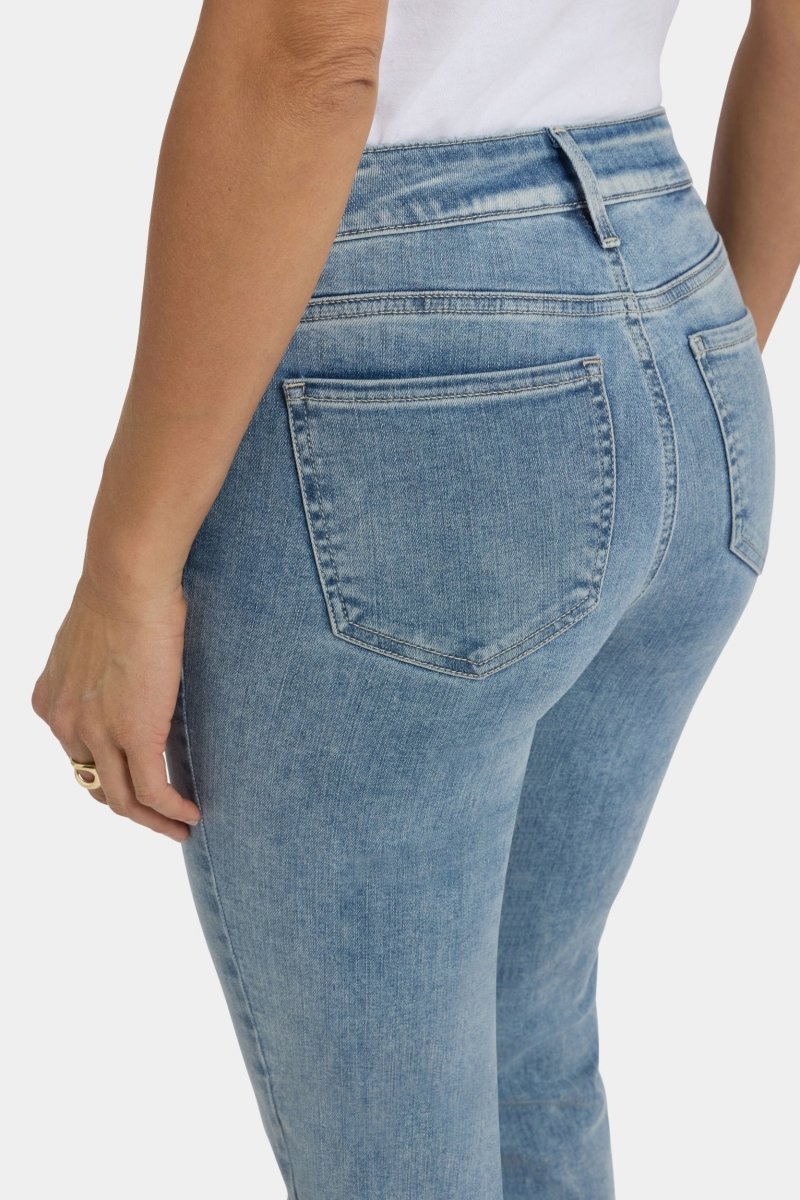Marilyn Straight Jeans Light Blue Premium Denim (Tall) | Haley | Denim | NYDJ